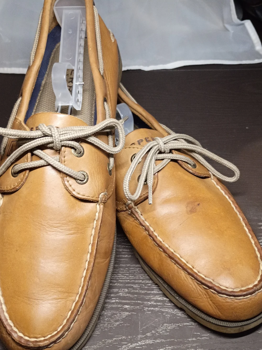 Sperry Men's 11M Tan Leather Boat Shoes with Beige Laces. Great Shape.